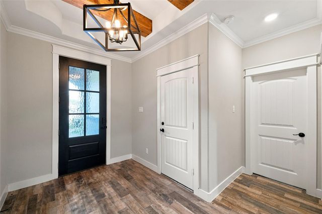 36 Prairie Oaks Drive, La Marque, TX 77510