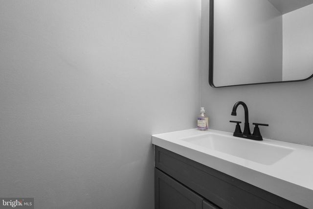 4068-C CHAMPIONSHIP DR, Annandale, VA 22003