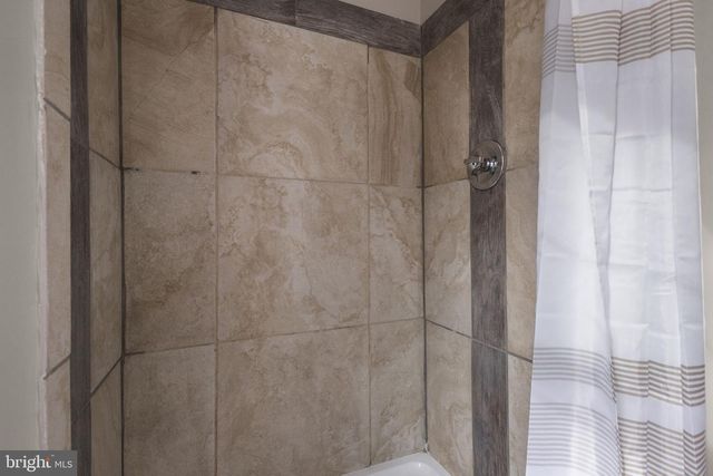 4068-C CHAMPIONSHIP DR, Annandale, VA 22003