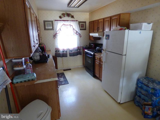 8333 IVY GLEN CT, Manassas, VA 20110