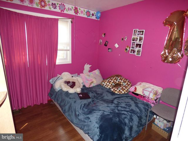 8333 IVY GLEN CT, Manassas, VA 20110