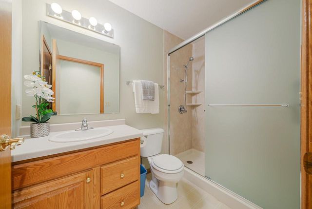 1424 E KEYSTONE LANE, Appleton, WI 54913