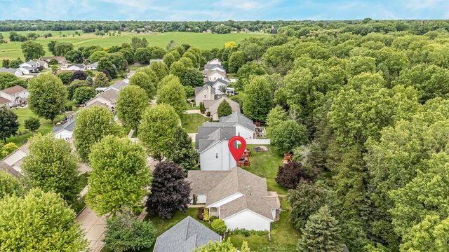 1424 E KEYSTONE LANE, Appleton, WI 54913