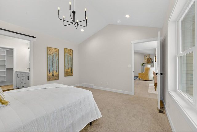 W5845 ROUNDSTONE PLACE, Menasha, WI 54952