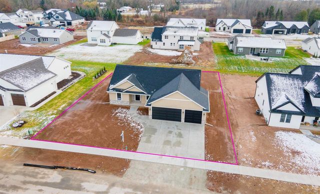 W5845 ROUNDSTONE PLACE, Menasha, WI 54952