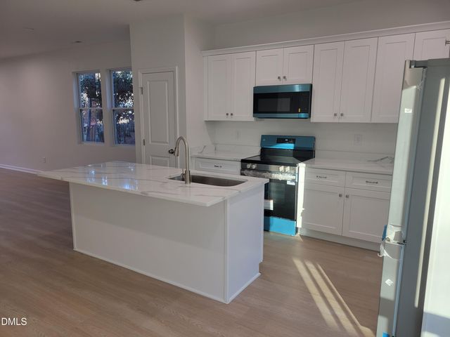 307 E East End Avenue, Durham, NC 27703