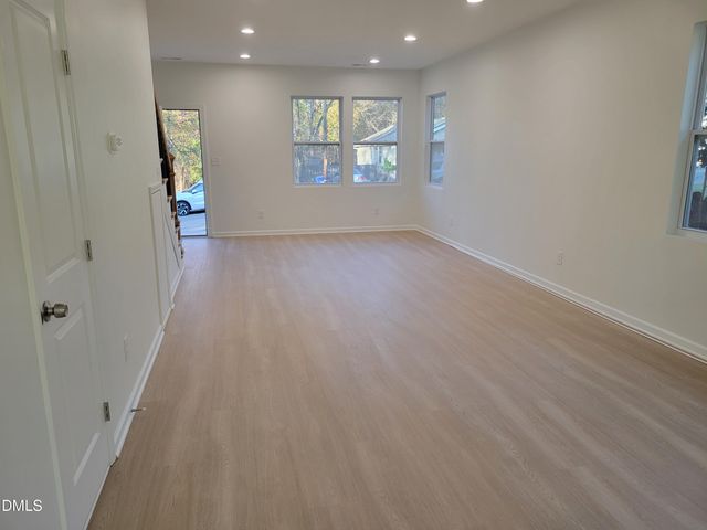 307 E East End Avenue, Durham, NC 27703