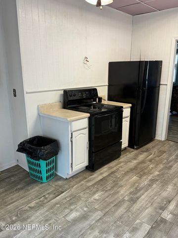 8726 6TH Avenue, Jacksonville, FL 32208