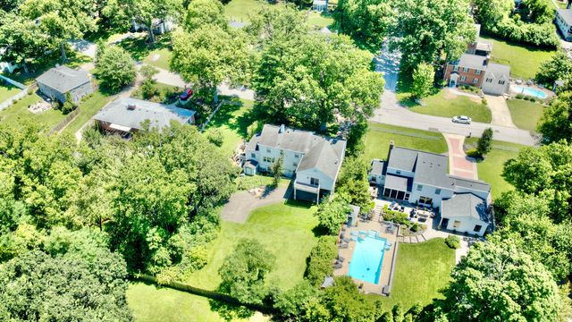 29 Meadow Lane, Fort Thomas, KY 41075