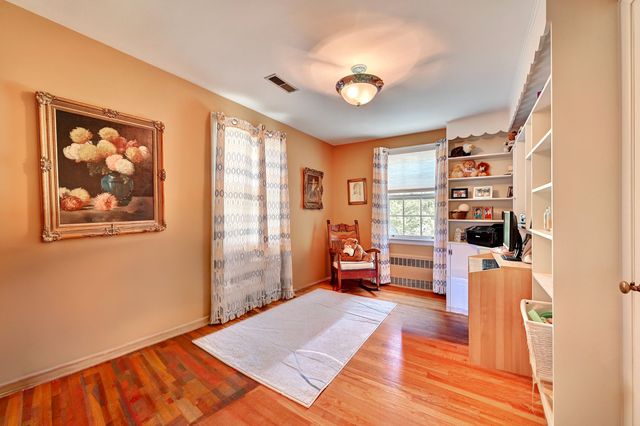 29 Meadow Lane, Fort Thomas, KY 41075
