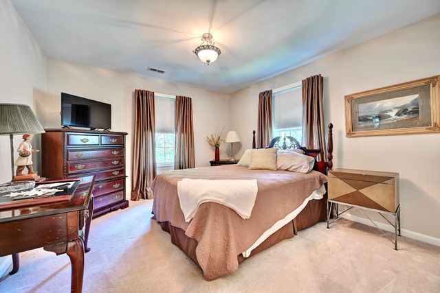 29 Meadow Lane, Fort Thomas, KY 41075