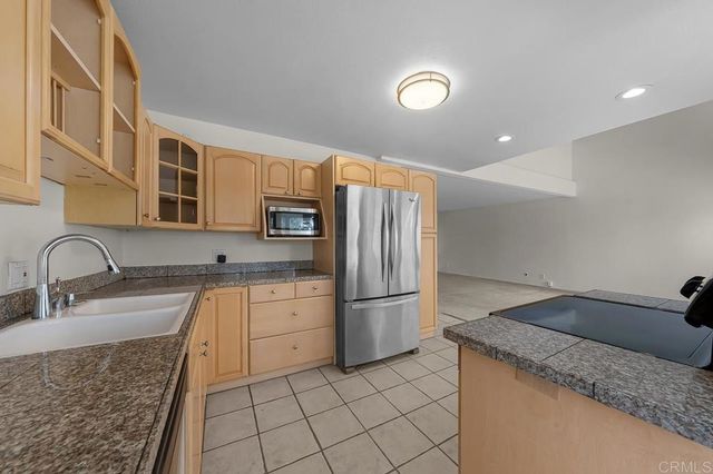 7302 Alicante Road 3, Carlsbad, CA 92009