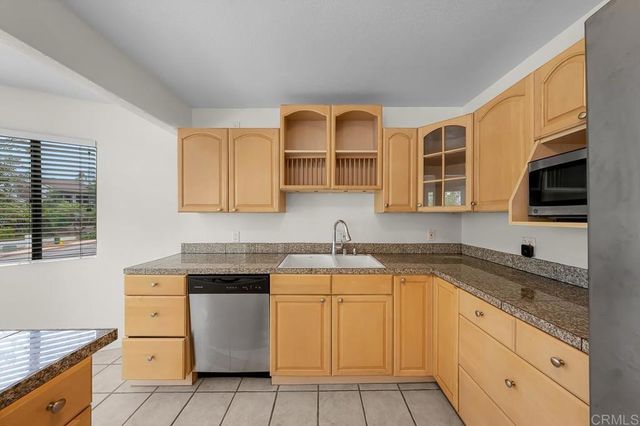 7302 Alicante Road 3, Carlsbad, CA 92009