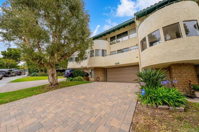 7302 Alicante Road 3, Carlsbad, CA 92009