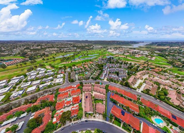 7302 Alicante Road 3, Carlsbad, CA 92009