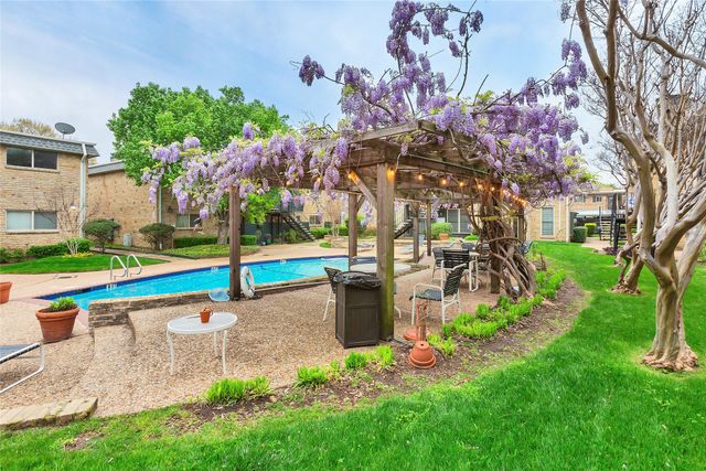 7721 Meadow Park Drive 102, Dallas, TX 75230