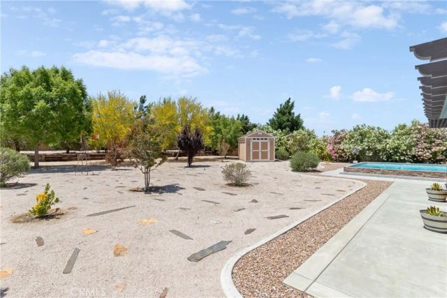 41345 43rd Street West, Lancaster, CA 93536