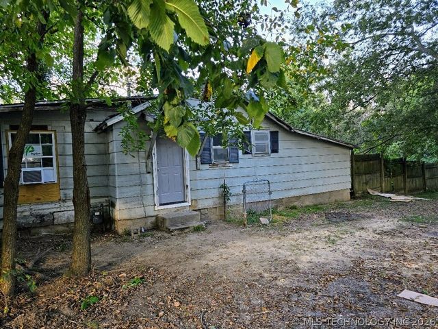 303 S Bluff, Tahlequah, OK 74464