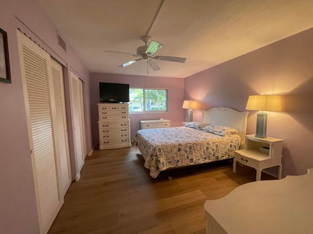 2152 NE 1st Way 102, Boynton Beach, FL 33435