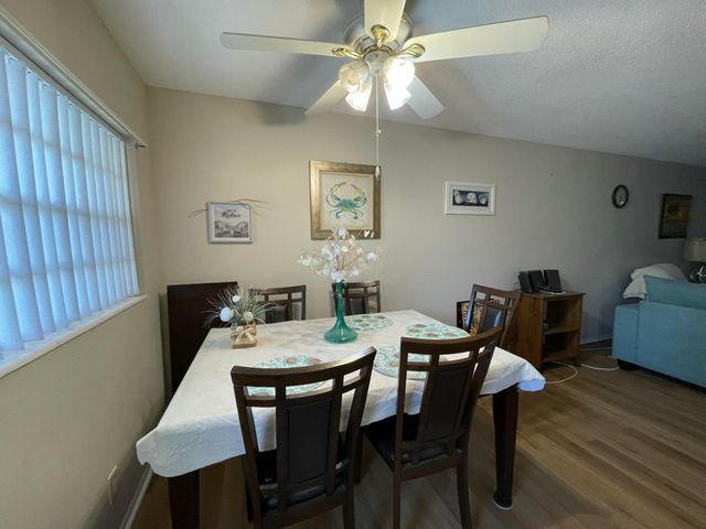 2152 NE 1st Way 102, Boynton Beach, FL 33435