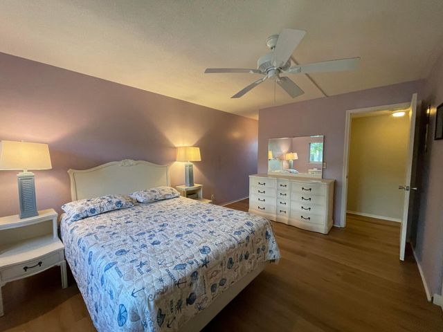 2152 NE 1st Way 102, Boynton Beach, FL 33435