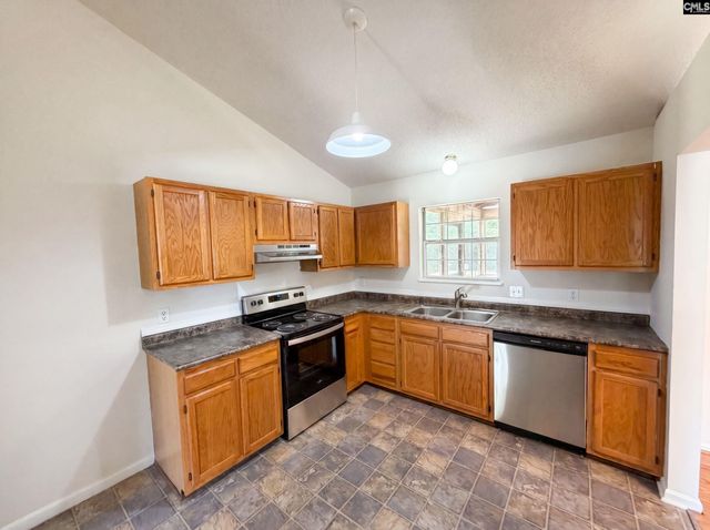 163 Stonewood Drive, West Columbia, SC 29170