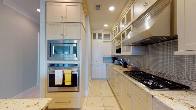 113 E Arctic Avenue B, Folly Beach, SC 29439