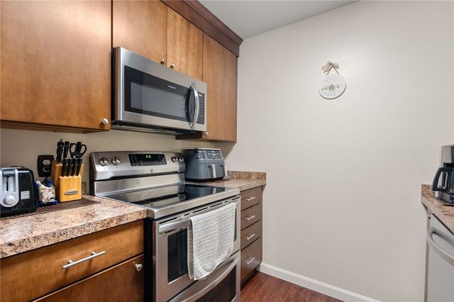 15 Higgins Street 109, Smithfield, RI 02917