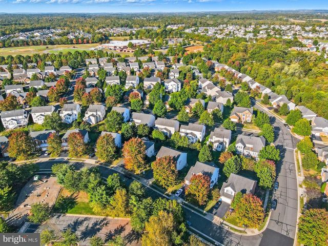 6837 RATHBONE PL, Gainesville, VA 20155