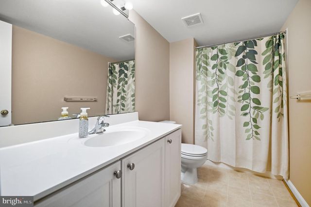 6837 RATHBONE PL, Gainesville, VA 20155