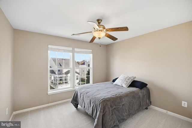 6837 RATHBONE PL, Gainesville, VA 20155