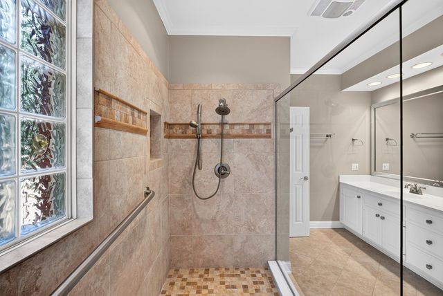 143 W Woodglen Road, Spartanburg, SC 29301