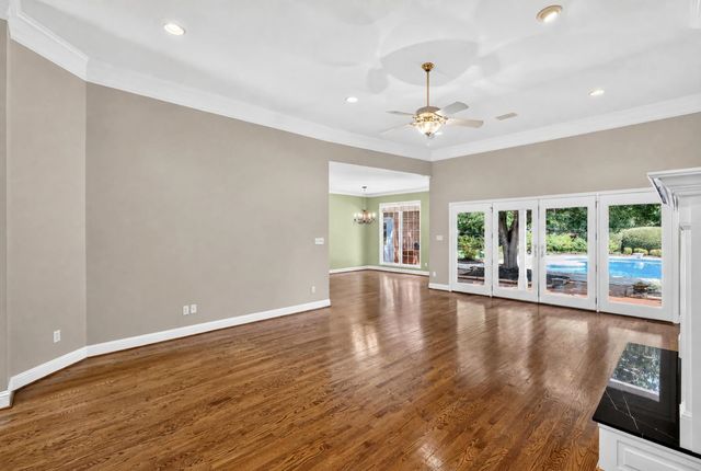 143 W Woodglen Road, Spartanburg, SC 29301