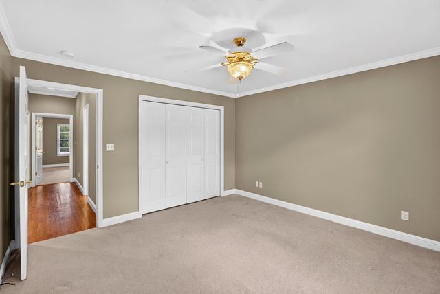143 W Woodglen Road, Spartanburg, SC 29301