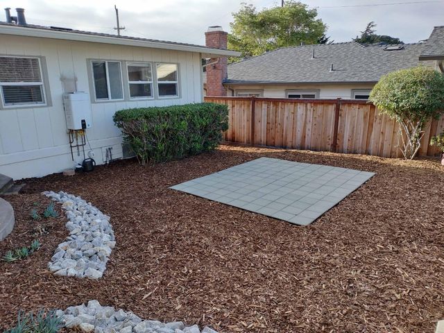 413 & 415 Dela Rosa Avenue, Monterey, CA 93940