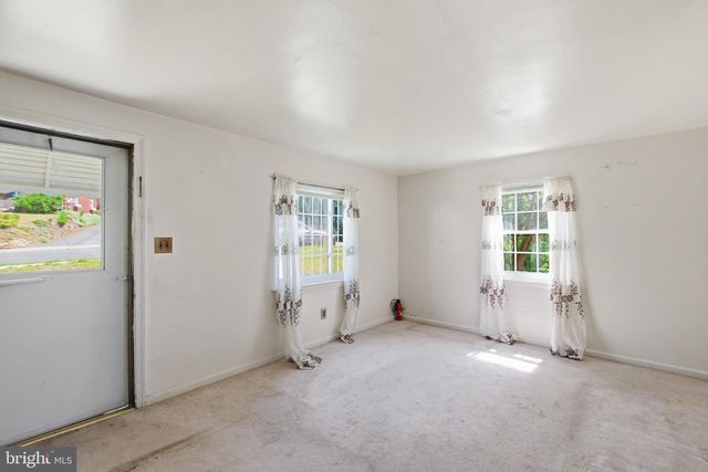 1914 S QUINCY ST, Arlington, VA 22204
