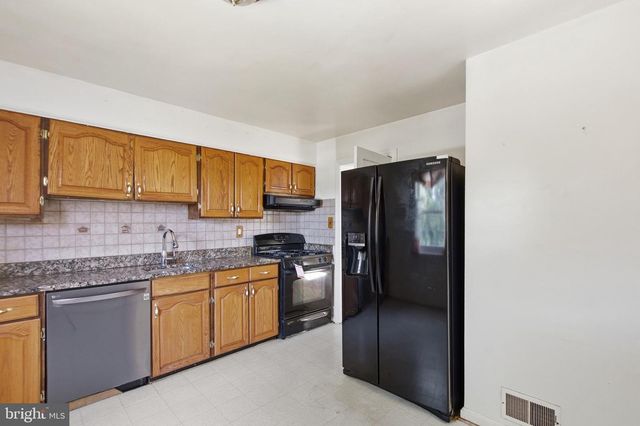 1914 S QUINCY ST, Arlington, VA 22204