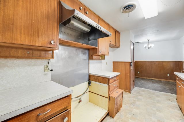 5517 Odessa Avenue, Fort Worth, TX 76133