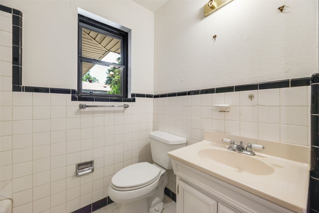 5517 Odessa Avenue, Fort Worth, TX 76133