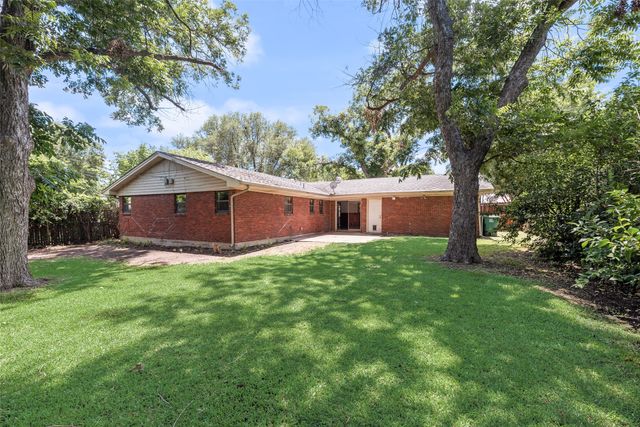 5517 Odessa Avenue, Fort Worth, TX 76133