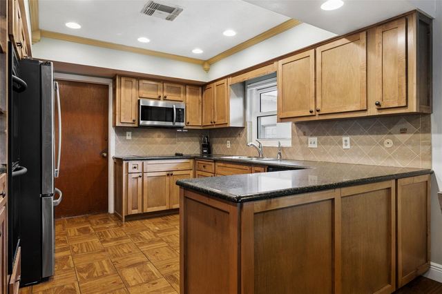 4928 W SAN RAFAEL STREET, Tampa, FL 33629