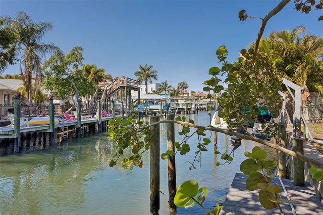 4928 W SAN RAFAEL STREET, Tampa, FL 33629