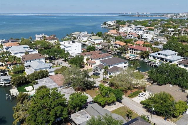 4928 W SAN RAFAEL STREET, Tampa, FL 33629