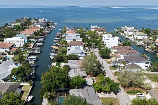 4928 W SAN RAFAEL STREET, Tampa, FL 33629