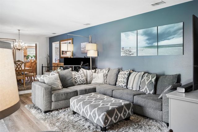 4928 W SAN RAFAEL STREET, Tampa, FL 33629