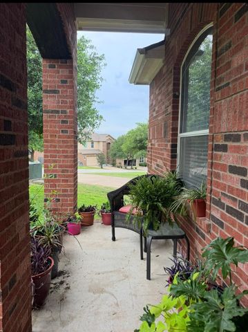 372 Limestone TRL, Austin, TX 78737