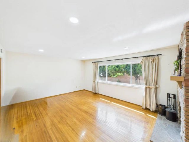 2222 Debco Drive, Lemon Grove, CA 91945