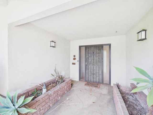 2222 Debco Drive, Lemon Grove, CA 91945
