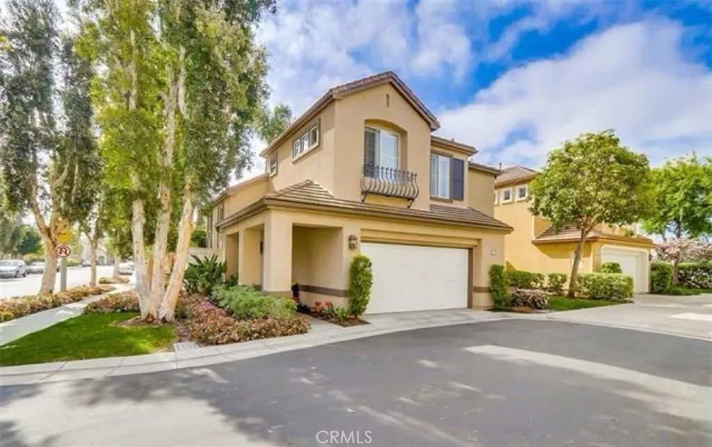 24 Del Trevi, Irvine, CA 92606