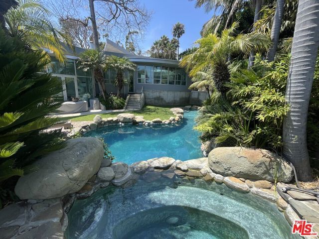 28775 Sea Ranch Way, Malibu, CA 90265